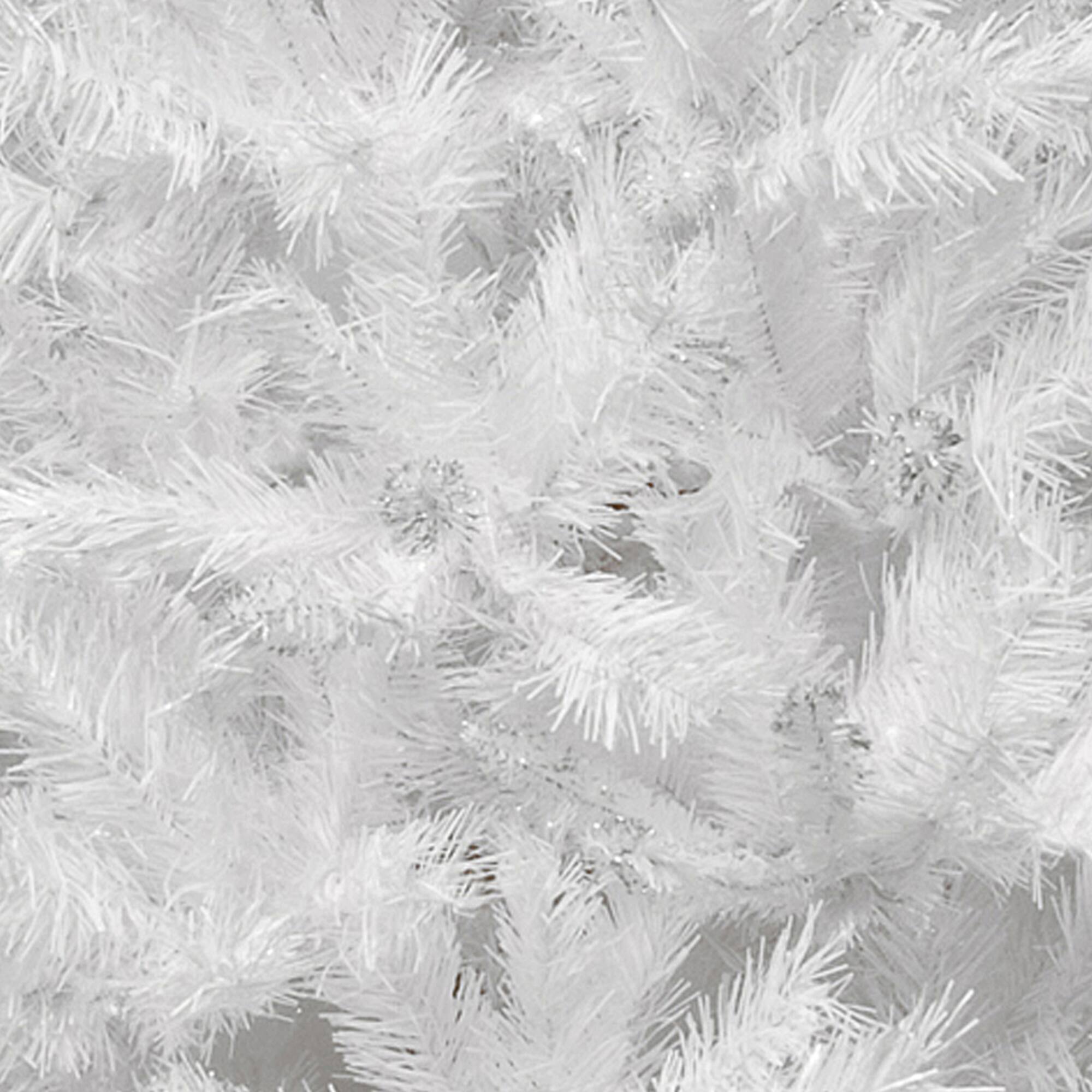 7.5ft. Unlit Winchester White Pine Full Artificial Christmas Tree